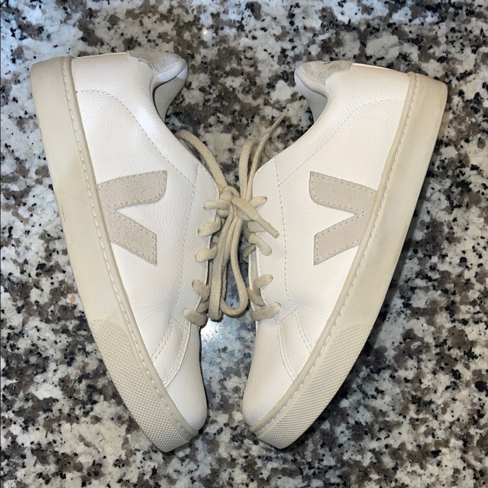 Veja Kids Shoes in White and Cream